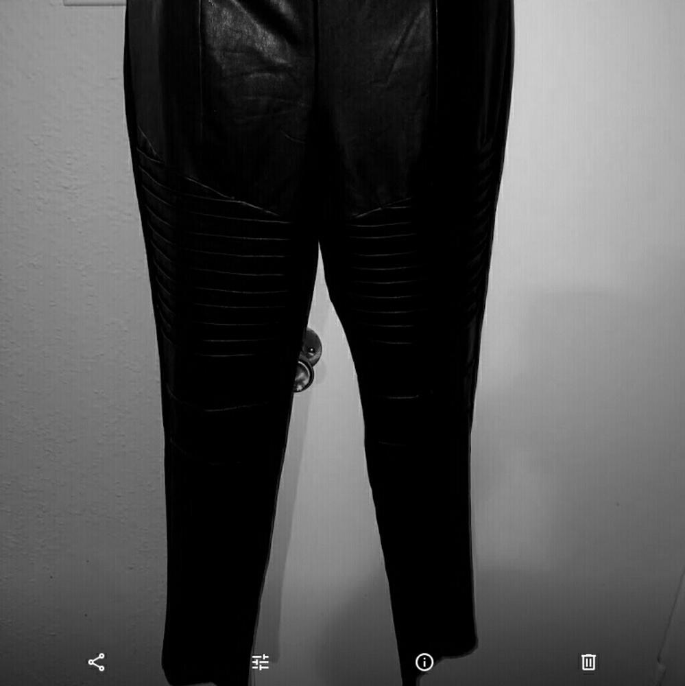 Leather  leggings